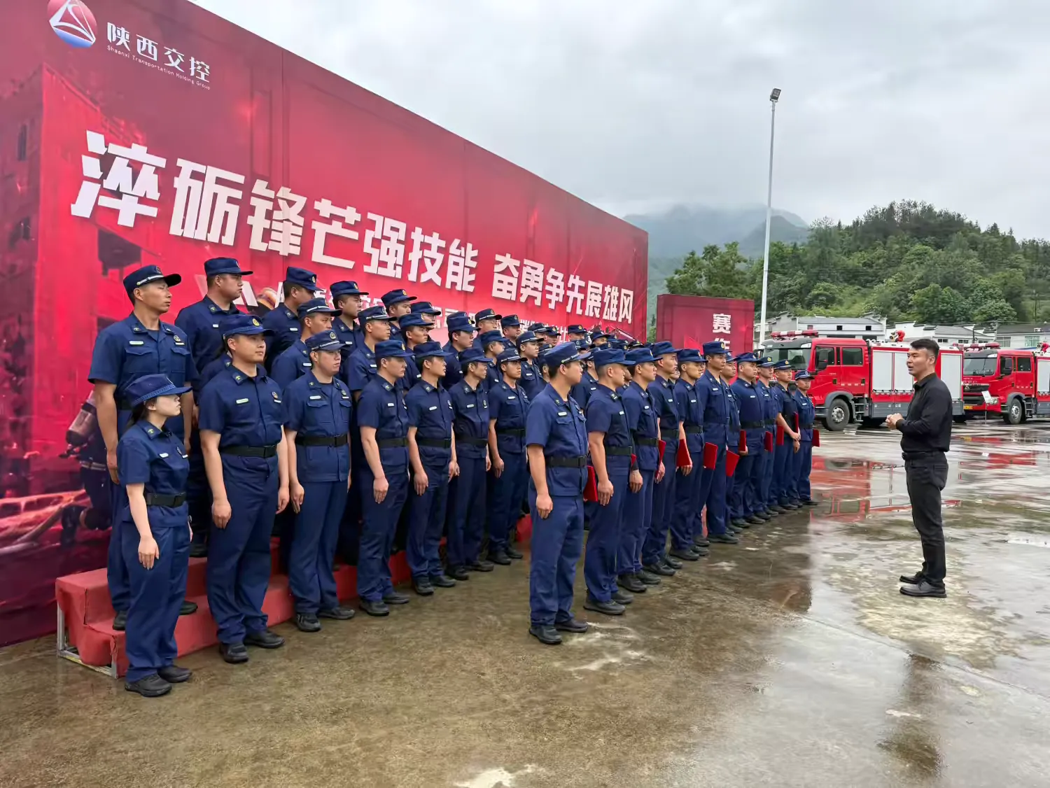 风雨砺兵强技能 比武赛场展雄风(图7)
